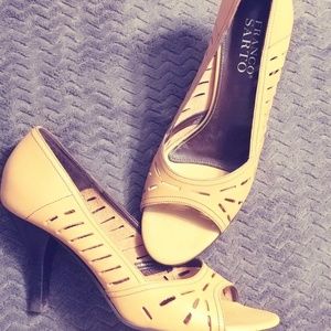 Franco Sarto Peep Toe Pump
